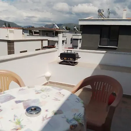 Flat Close To Sea With Balcony In Seferihisar Izmir